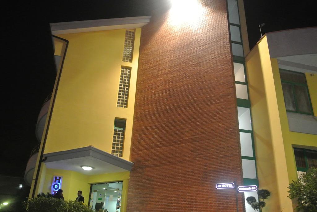 Melito di Napoli Hotel Stefano A Melito מראה חיצוני תמונה