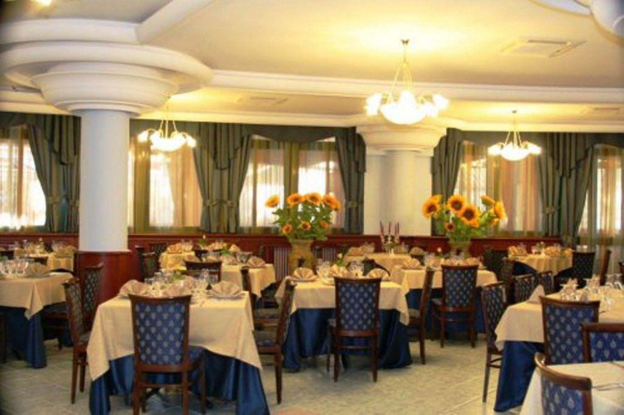 Melito di Napoli Hotel Stefano A Melito מראה חיצוני תמונה