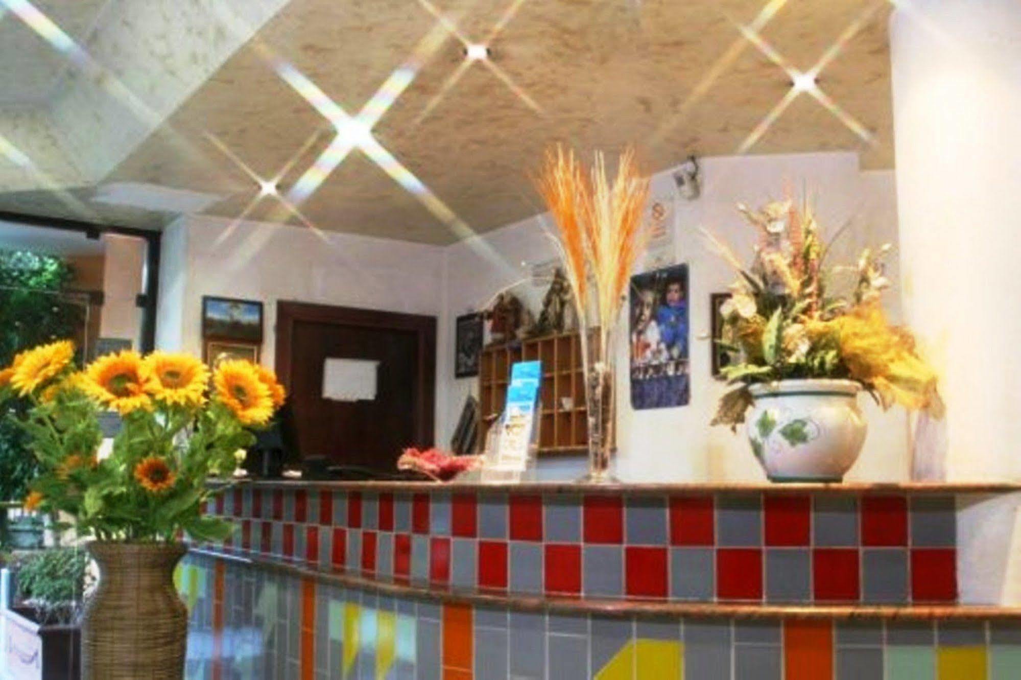 Melito di Napoli Hotel Stefano A Melito מראה חיצוני תמונה